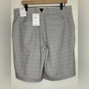 Nike Dri-FIT Plaid Golf Shorts Men’s 34 Gray Standard Fit Stretch NWT